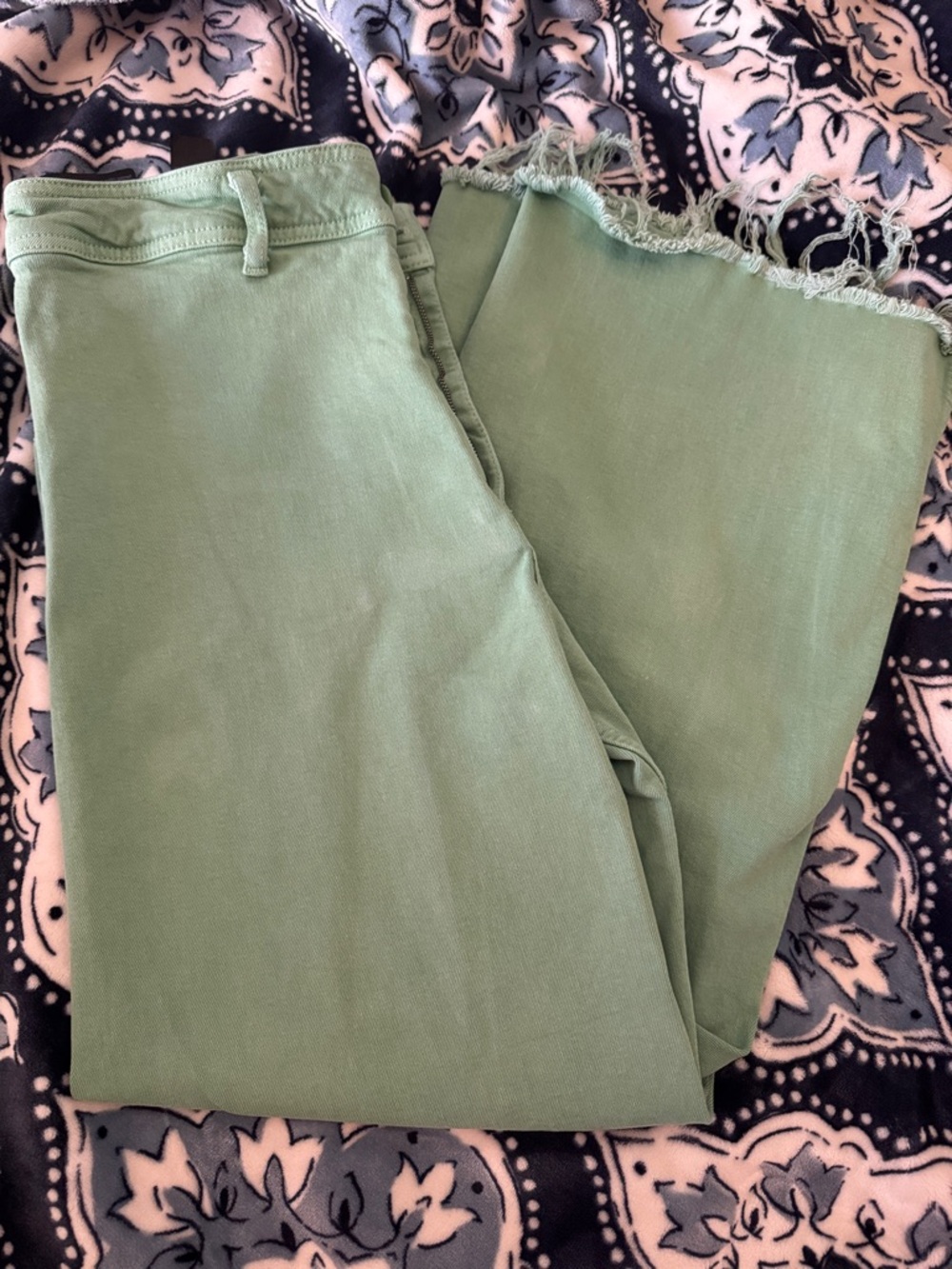 Zara Light Sage High-Rise Pants